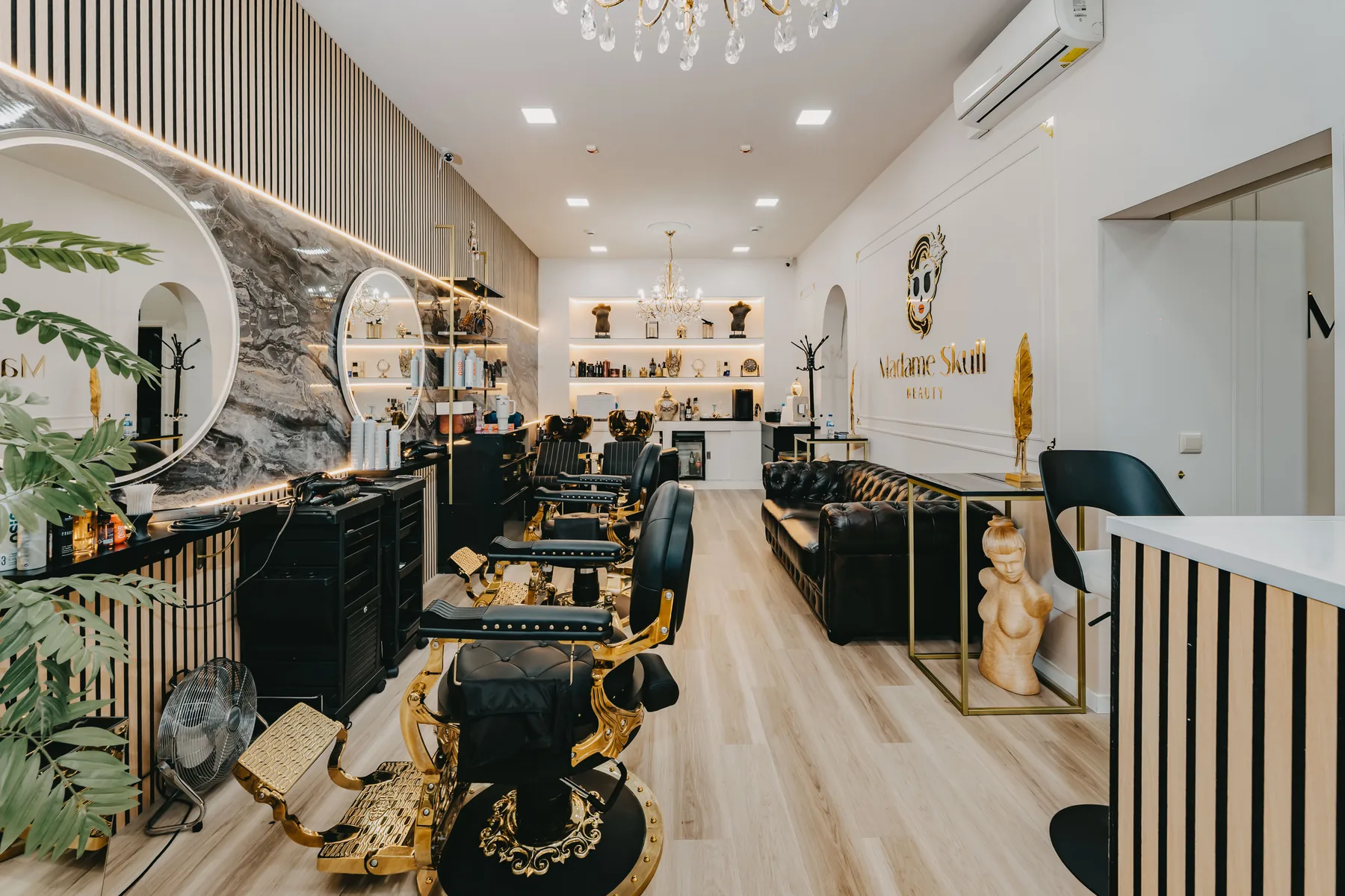 Interior da Madame Skull Beauty